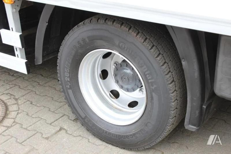 Camião Iveco Eurocargo ML 140 E 25