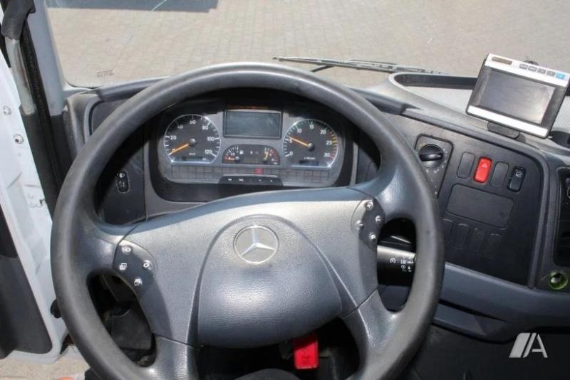 Camião Mercedes Atego 1624