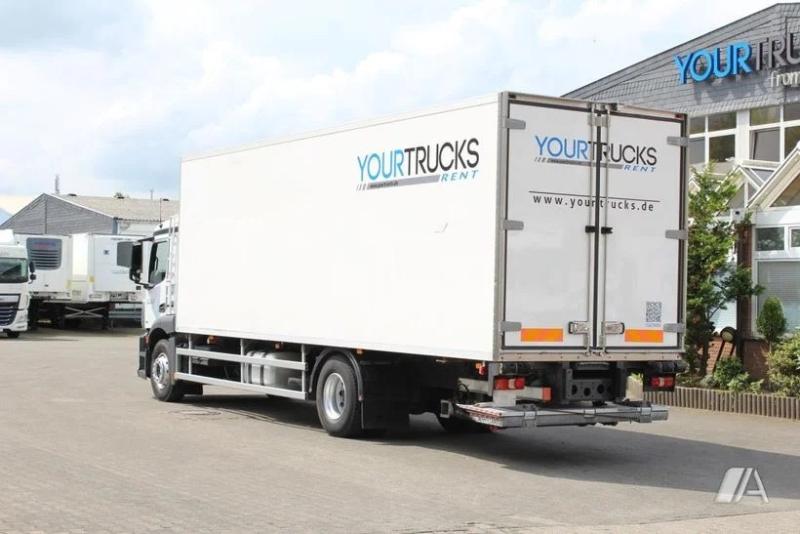 Camião Mercedes Antos 1827