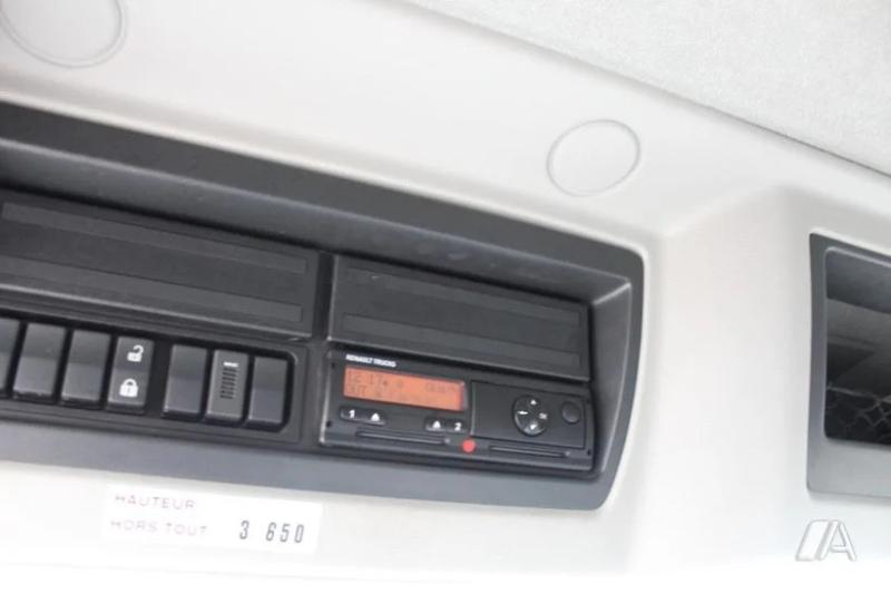 Camião Renault D-Series