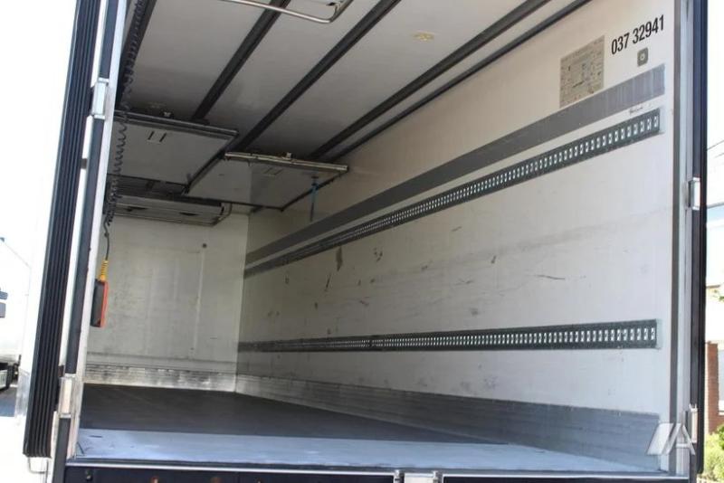 Camião Renault D WIDE-series