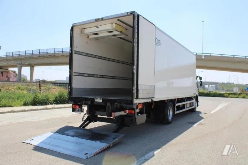 Camião Renault D-Series