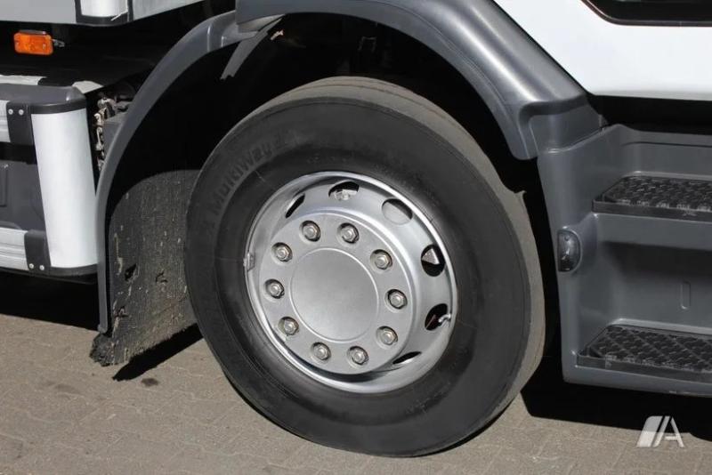 Camião Renault D WIDE-series