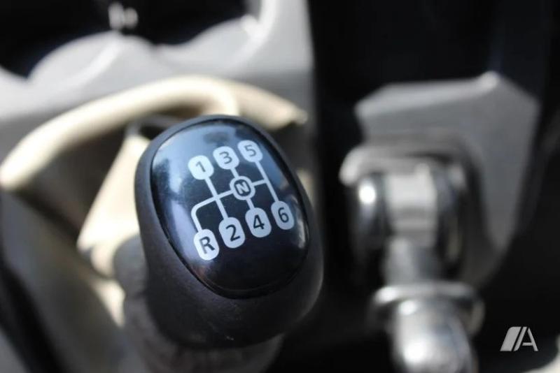 Camião Renault Midlum 220 DXI