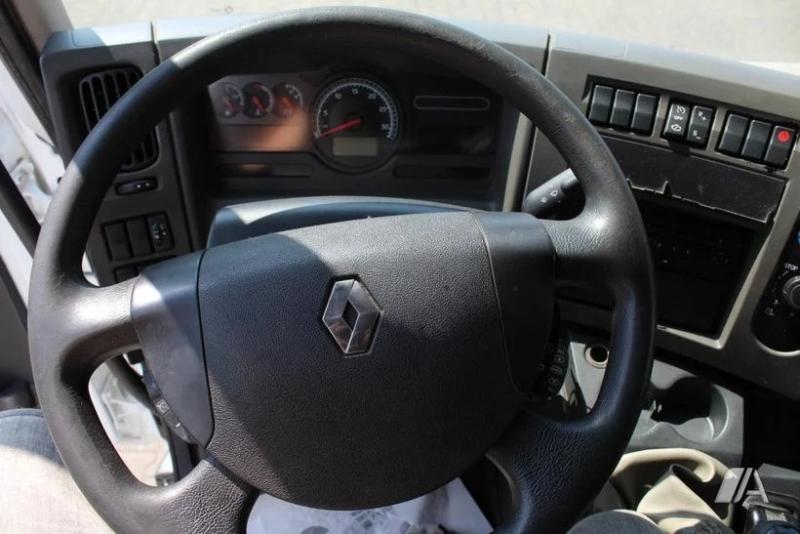 Camião Renault Midlum 220 DXI