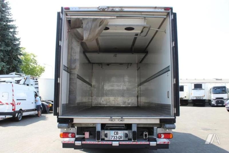 Camião Renault Midlum 220 DXI