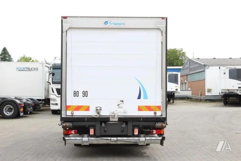 Camião Renault Midlum