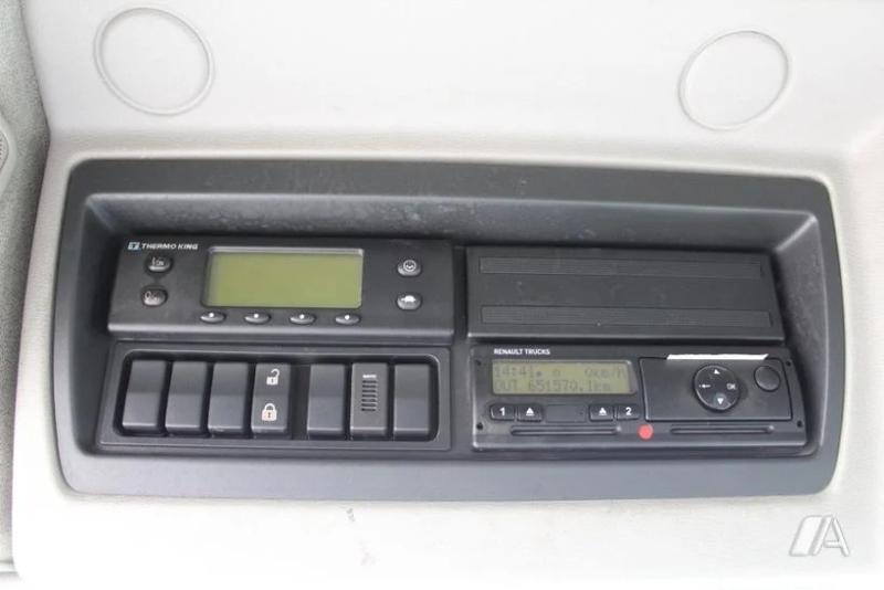 Camião Renault Midlum