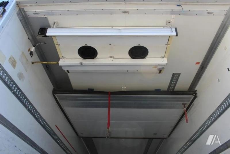 vrachtwagen Renault Midlum 270 DXI