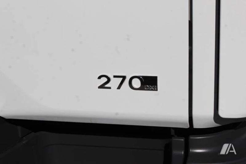 vrachtwagen Renault Midlum 270 DXI