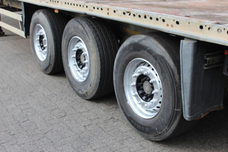 Semi-remorque Schmitz Cargobull   2 x Liftachse   Rungentaschen Zurrösen 3 Stück!