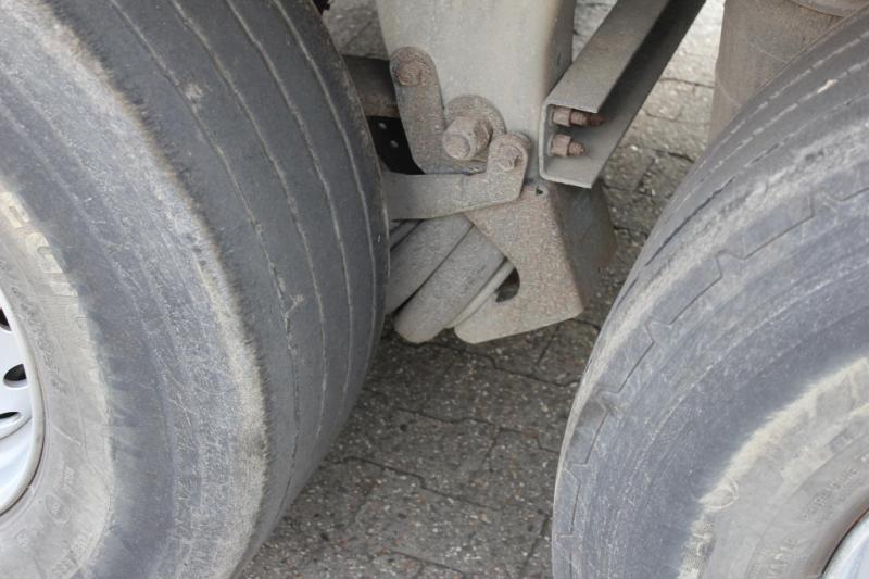 Semi-remorque Schmitz Cargobull   2 x Liftachse   Rungentaschen Zurrösen 3 Stück!