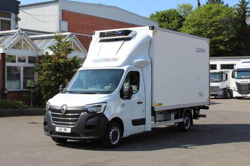 samochód dostawczy Renault Master