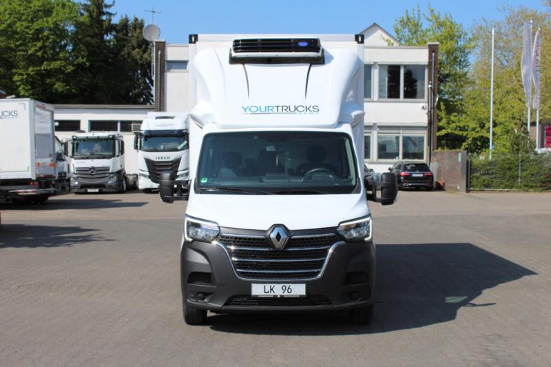samochód dostawczy Renault Master