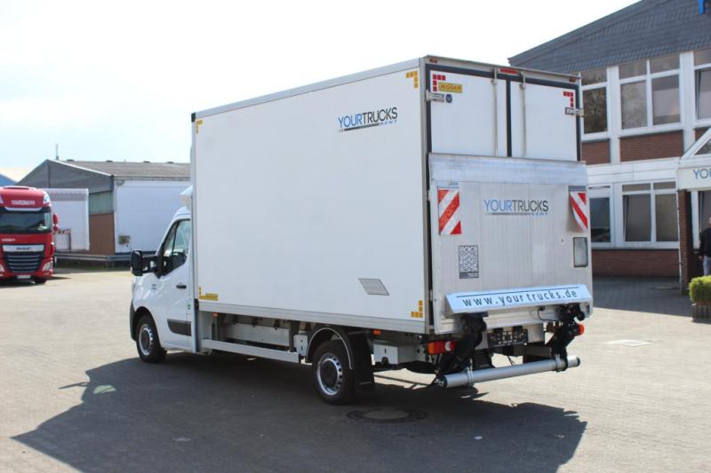 samochód dostawczy Renault Master