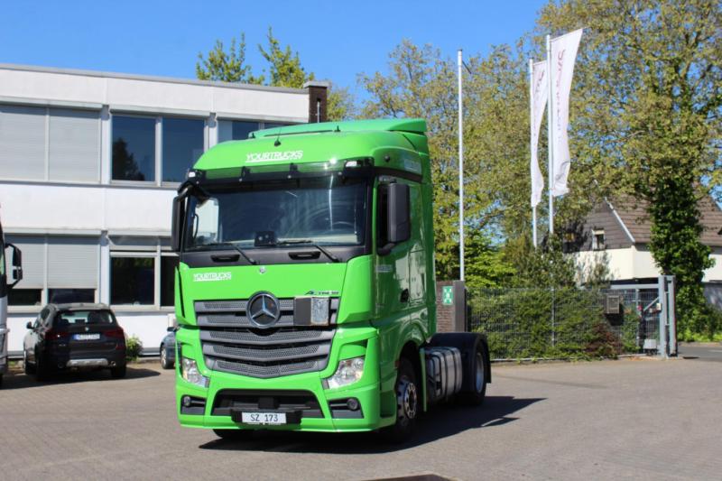 Mercedes Actros 1948 Alu-Felgen Kühlbox ACC Hydraulik