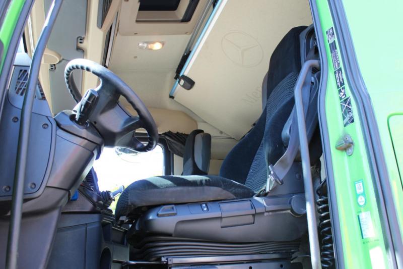 Tractor Mercedes Actros