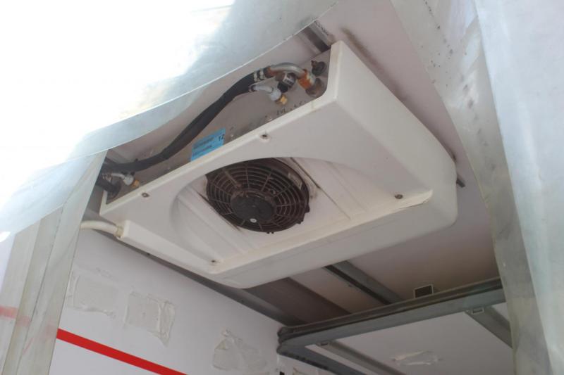 samochód dostawczy Renault Master