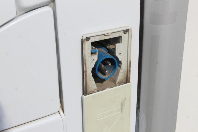 samochód dostawczy Renault Master