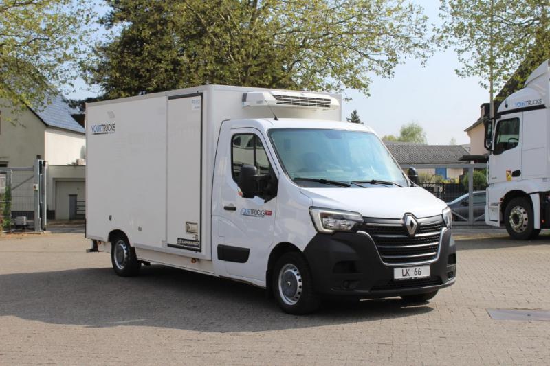 samochód dostawczy Renault Master