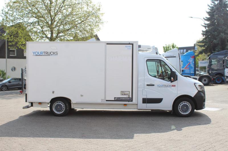 samochód dostawczy Renault Master