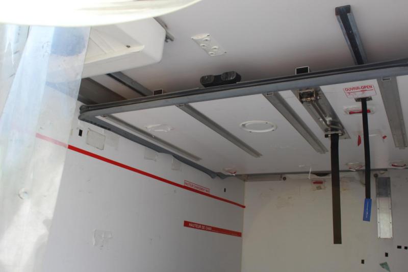 samochód dostawczy Renault Master