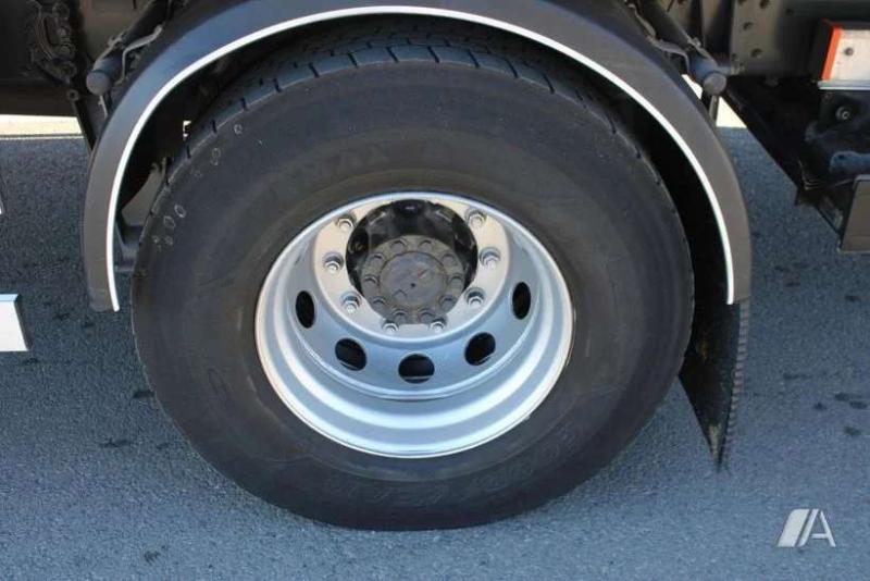 Ciężarówka DAF LF