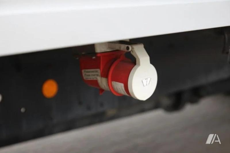 Truck Iveco Eurocargo ML 190 EL 28