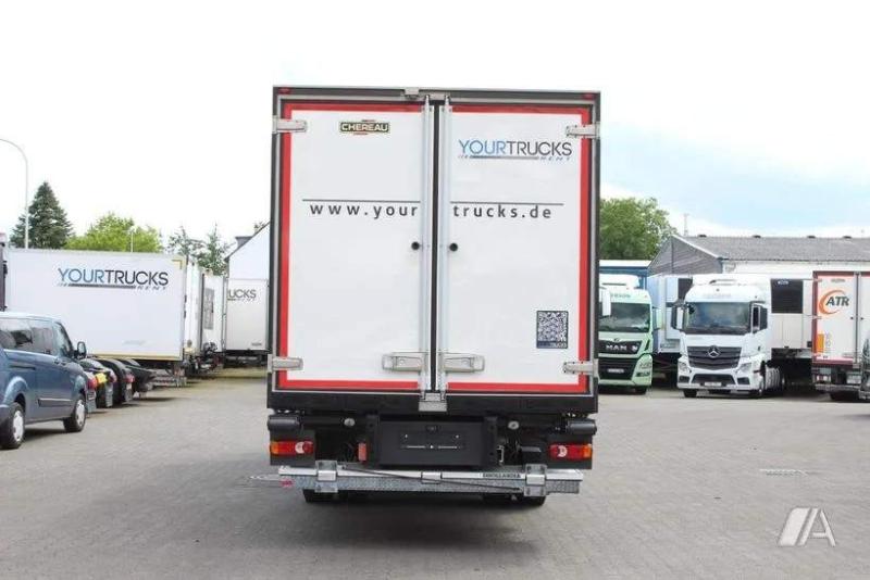 Camião Renault D WIDE-series