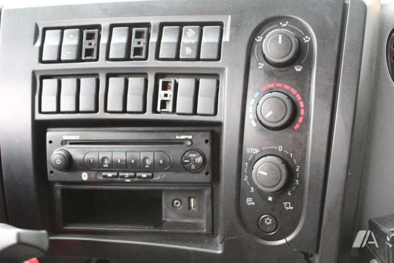 Camion Renault D WIDE-series