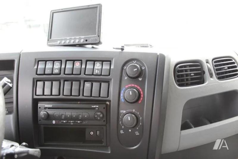 Camion Renault D WIDE-series