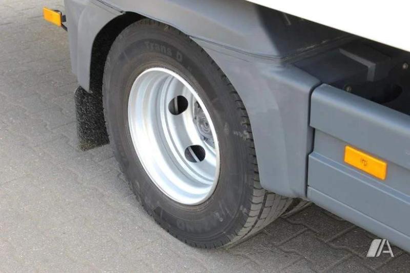vrachtwagen Mercedes Atego