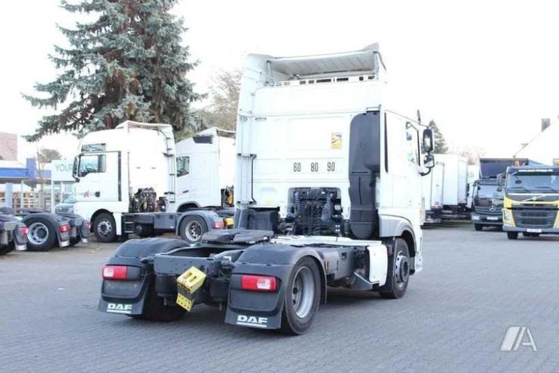 Trekker DAF XF 106