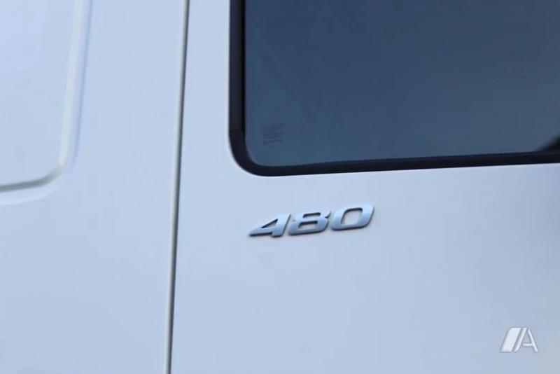 Trekker DAF XF 106