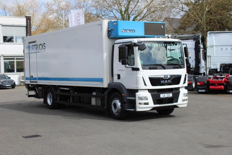 vrachtwagen MAN F
