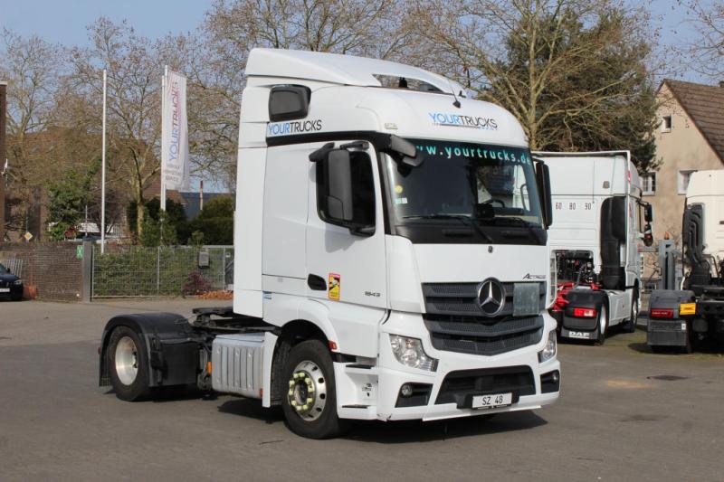 Tracteur Mercedes Actros