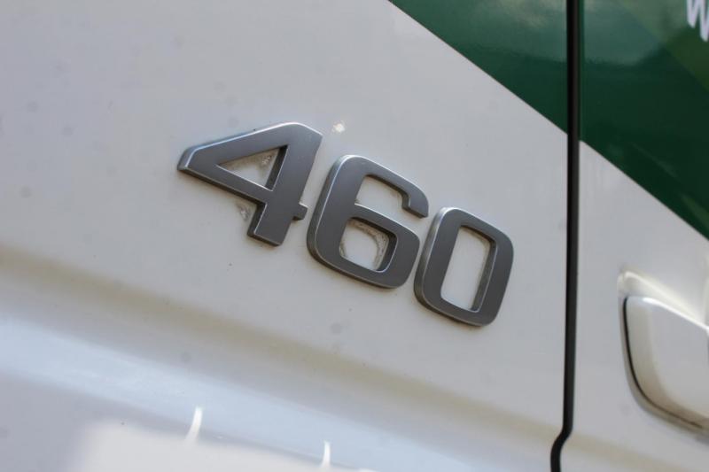 Sattelzugmaschine Volvo F6