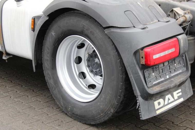 Tracteur DAF XF 460