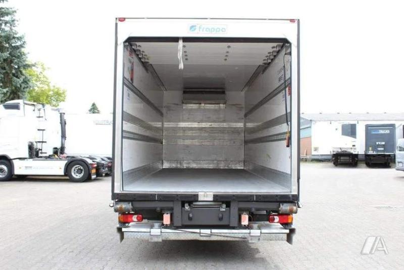 Camion Renault Midlum