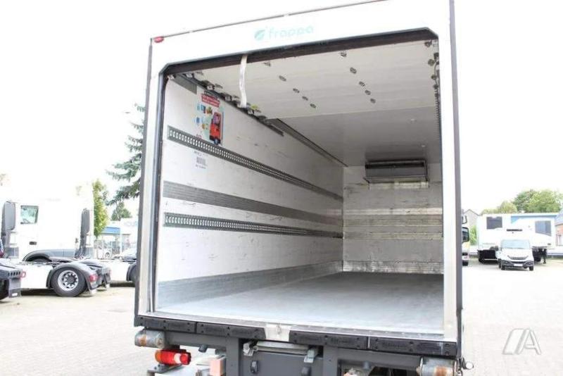 Camion Renault Midlum