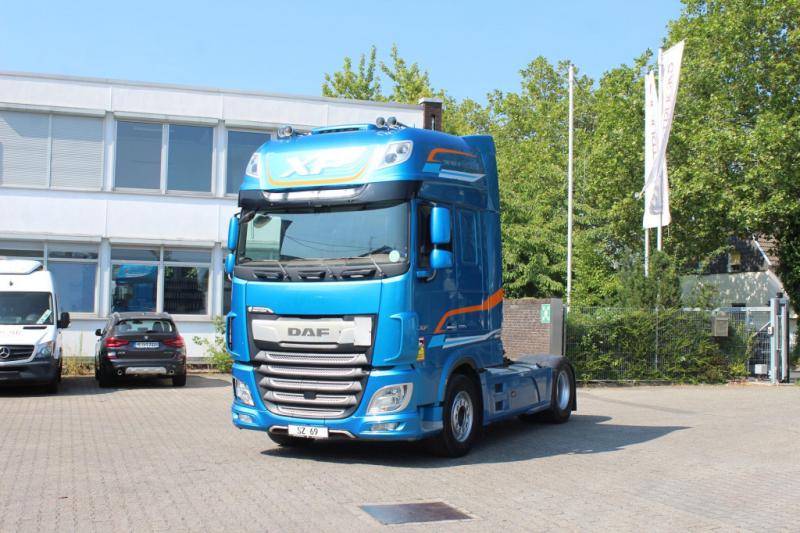 DAF                   530 SSC  Navi  Kühlbox  Leder  Standklima   ACC