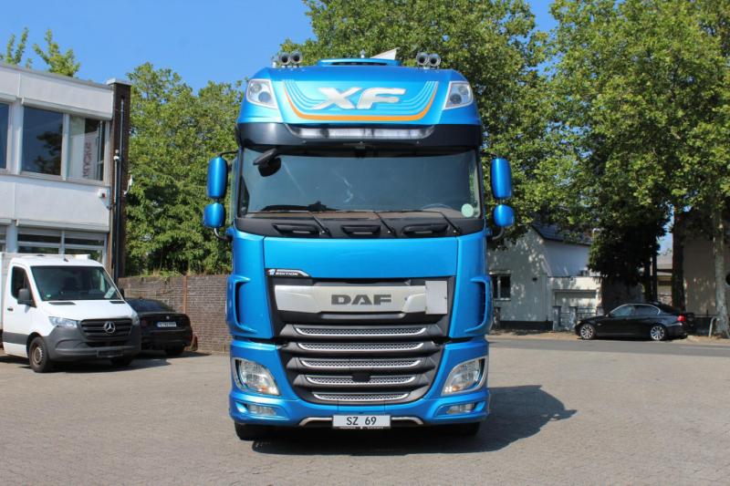 Tracteur DAF   530 SSC  Navi  Kühlbox  Leder  Standklima   ACC