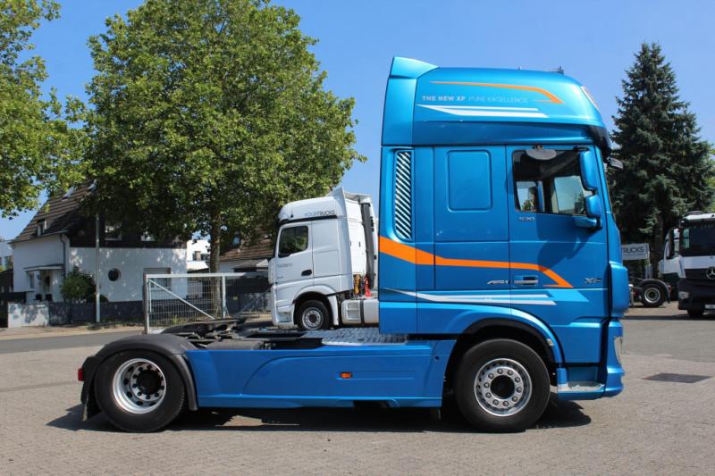 Tracteur DAF   530 SSC  Navi  Kühlbox  Leder  Standklima   ACC