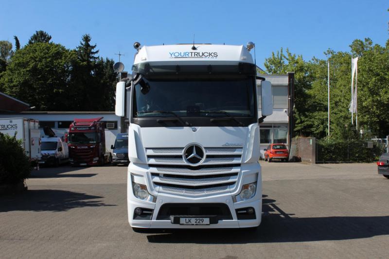 Camion Mercedes Actros