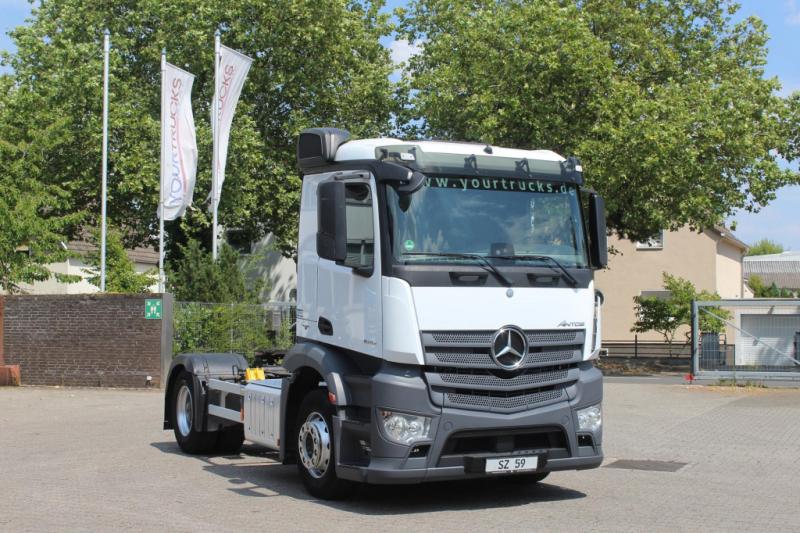 Tracteur Mercedes Antos