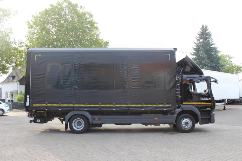Camion Mercedes Atego