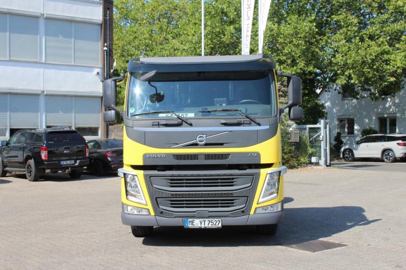 Tracteur Volvo N12