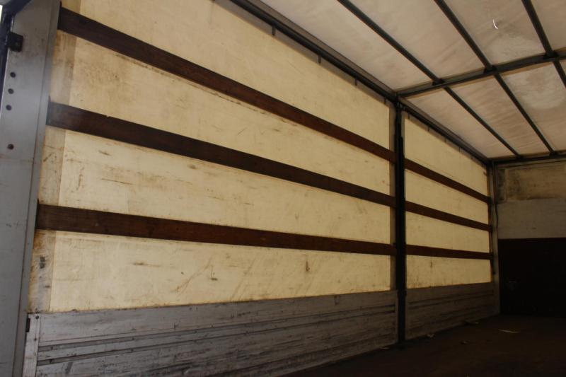 Camion Renault   D 240 E6 Pritsche-Plane   LDW   LBW   Klima