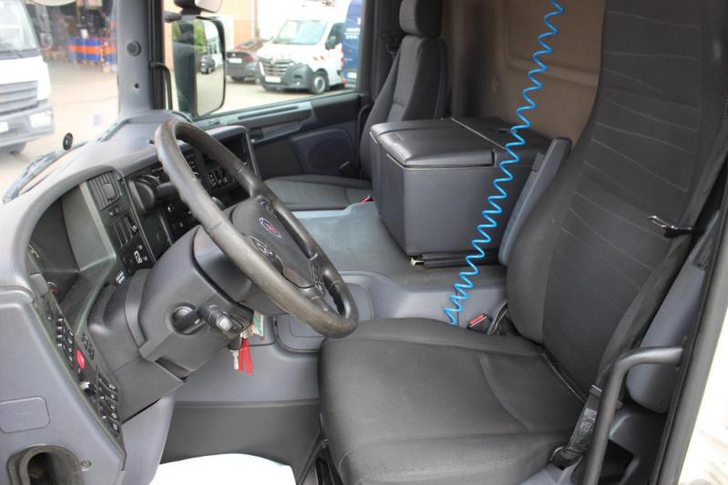 Camion Scania L