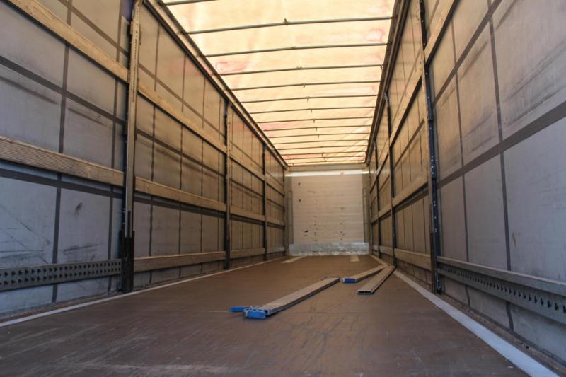 Semi-remorque Schmitz Cargobull   Standard Plane Edscha Liftachse Pal-kasten